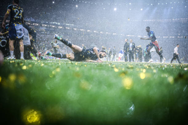 更是他职业 更是他职业