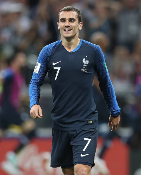 对运动员产 对运动员产